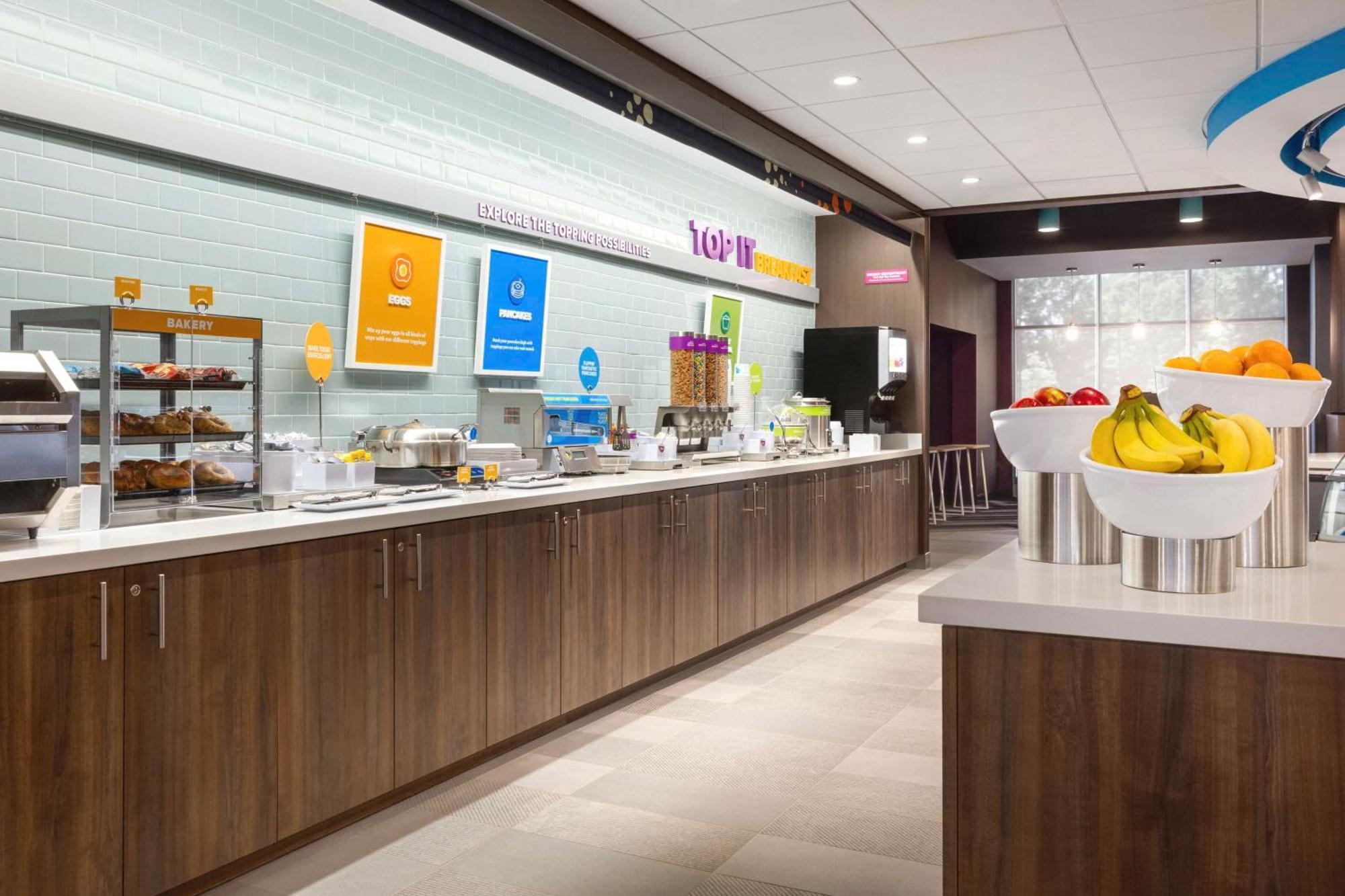 Tru By Hilton Charlotte Tyvola I-77 Hotel Екстериор снимка